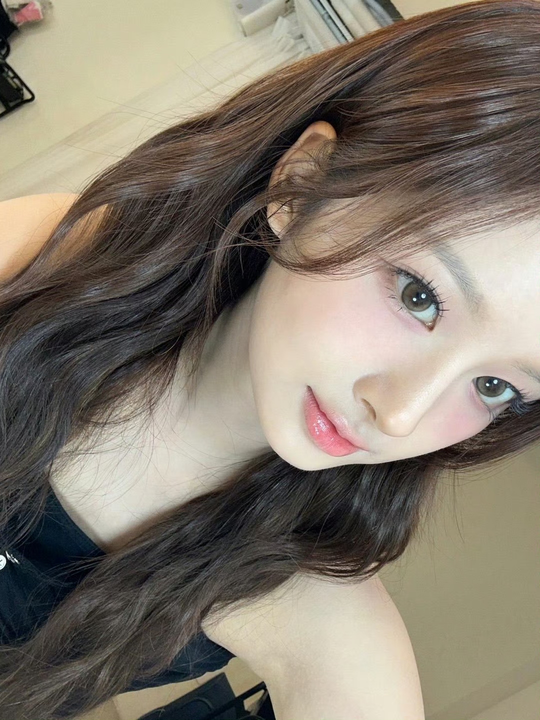 美女头像一个人_美女图片微信头像