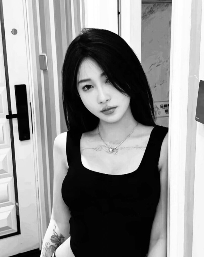 美女壁纸手机壁纸高清_美女照片