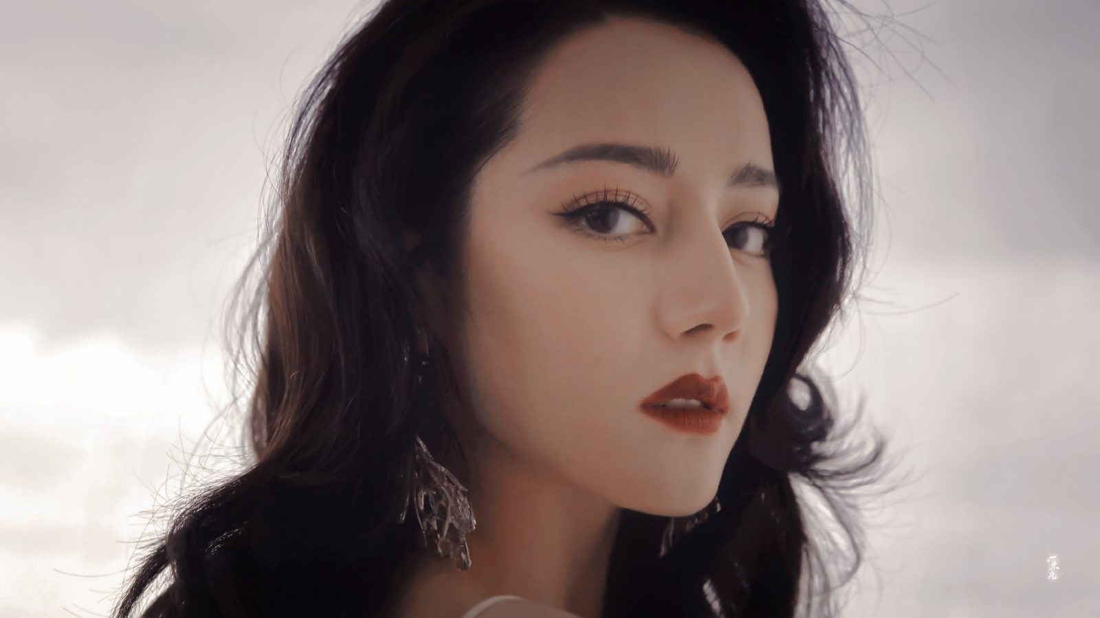 美女壁纸4k高清唯美_美女壁纸女