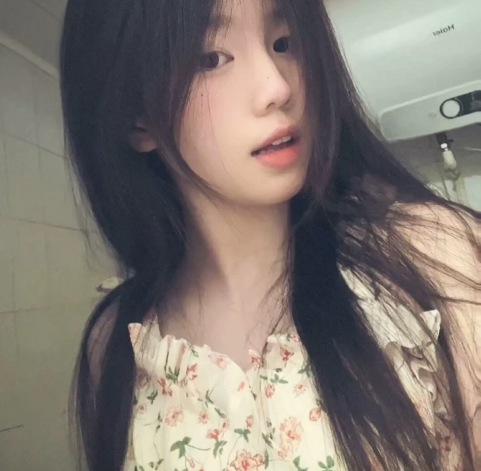 美女壁纸手机壁纸_美女头像漂亮
