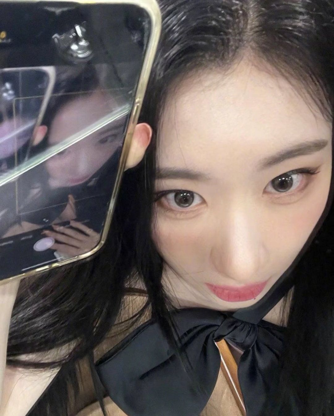 美女照片_美女照片真人图片背面