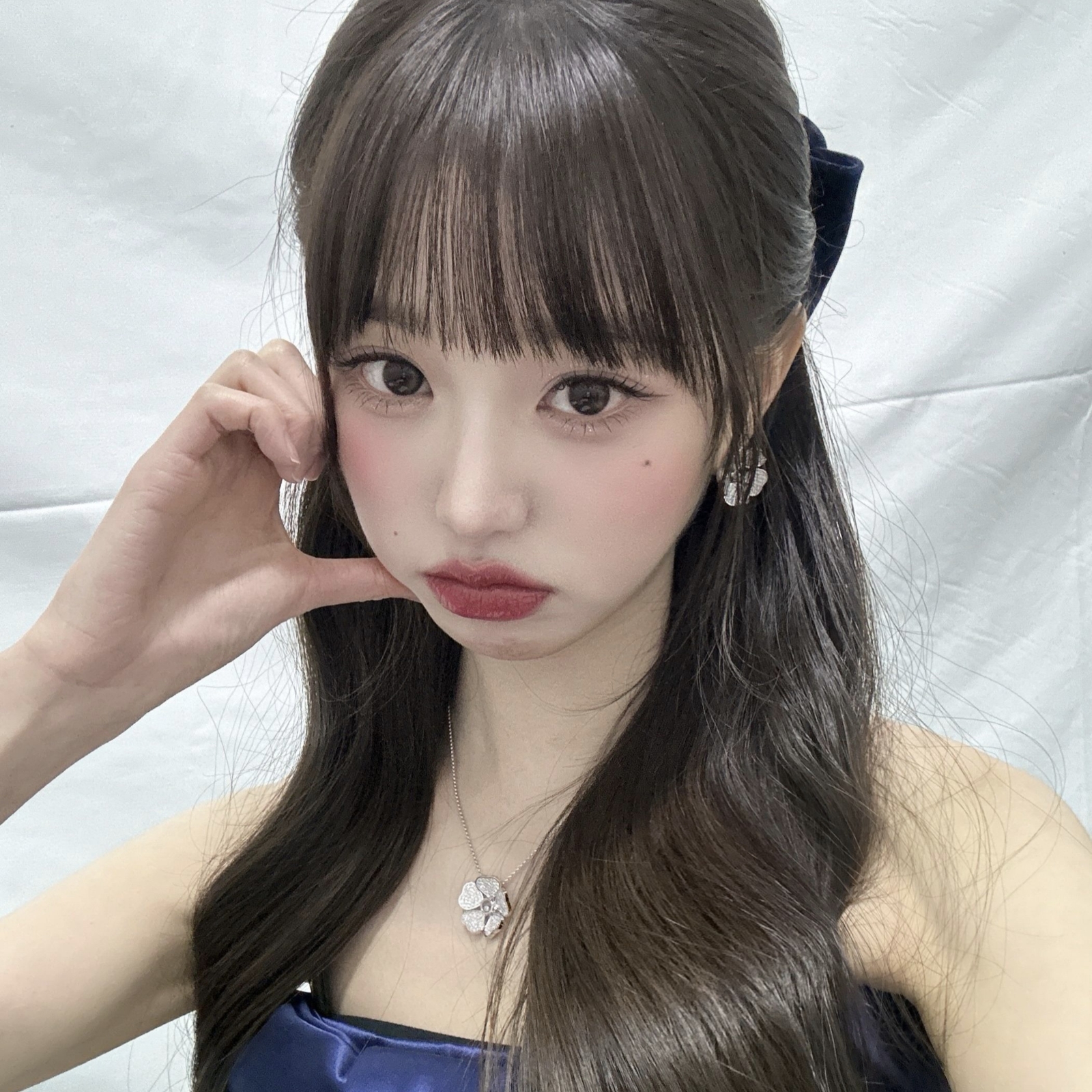 美女图片微信头像背影高清_美女图片微信头像背影