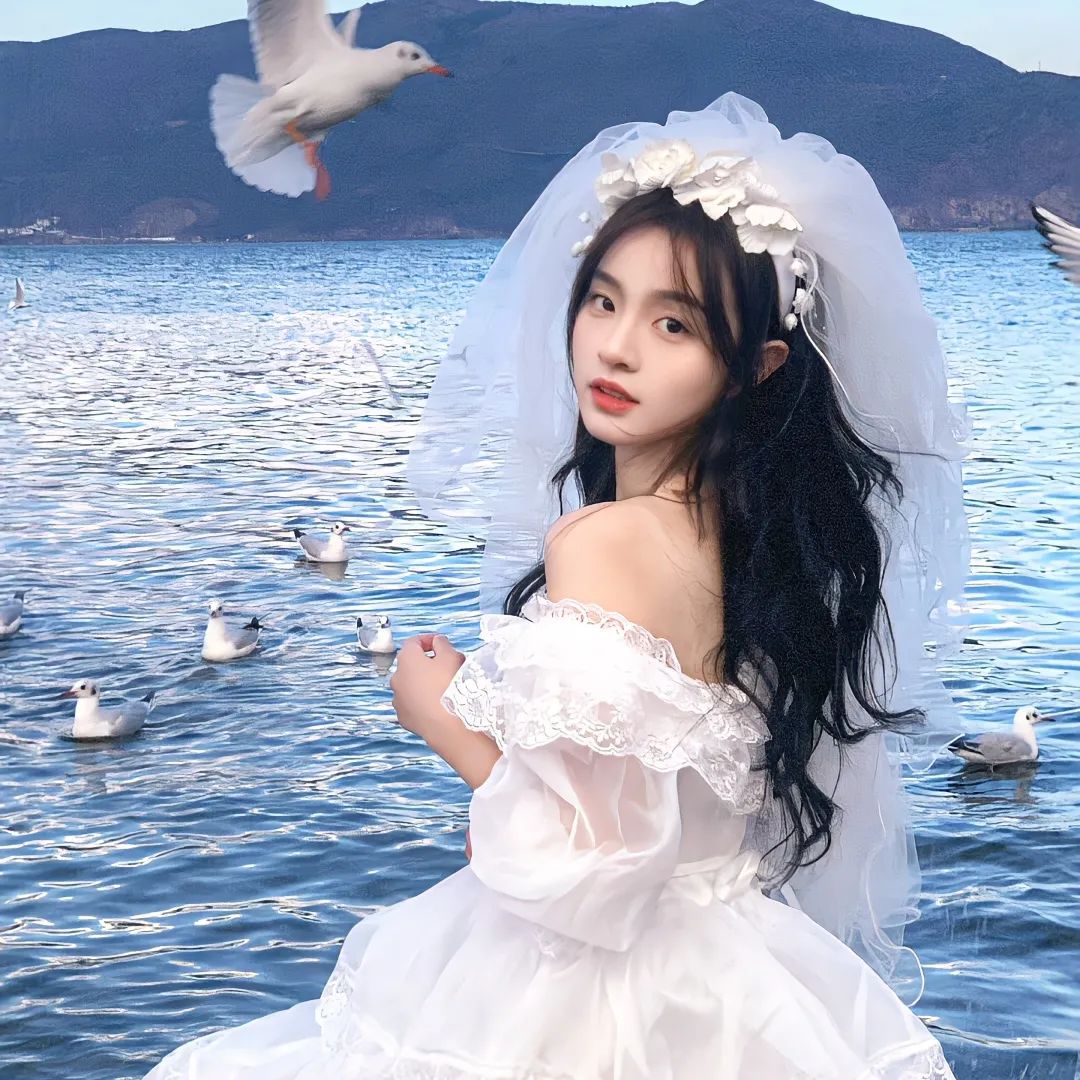 美女图片微信头像侧面_美女图片微信头像背影酷霸气
