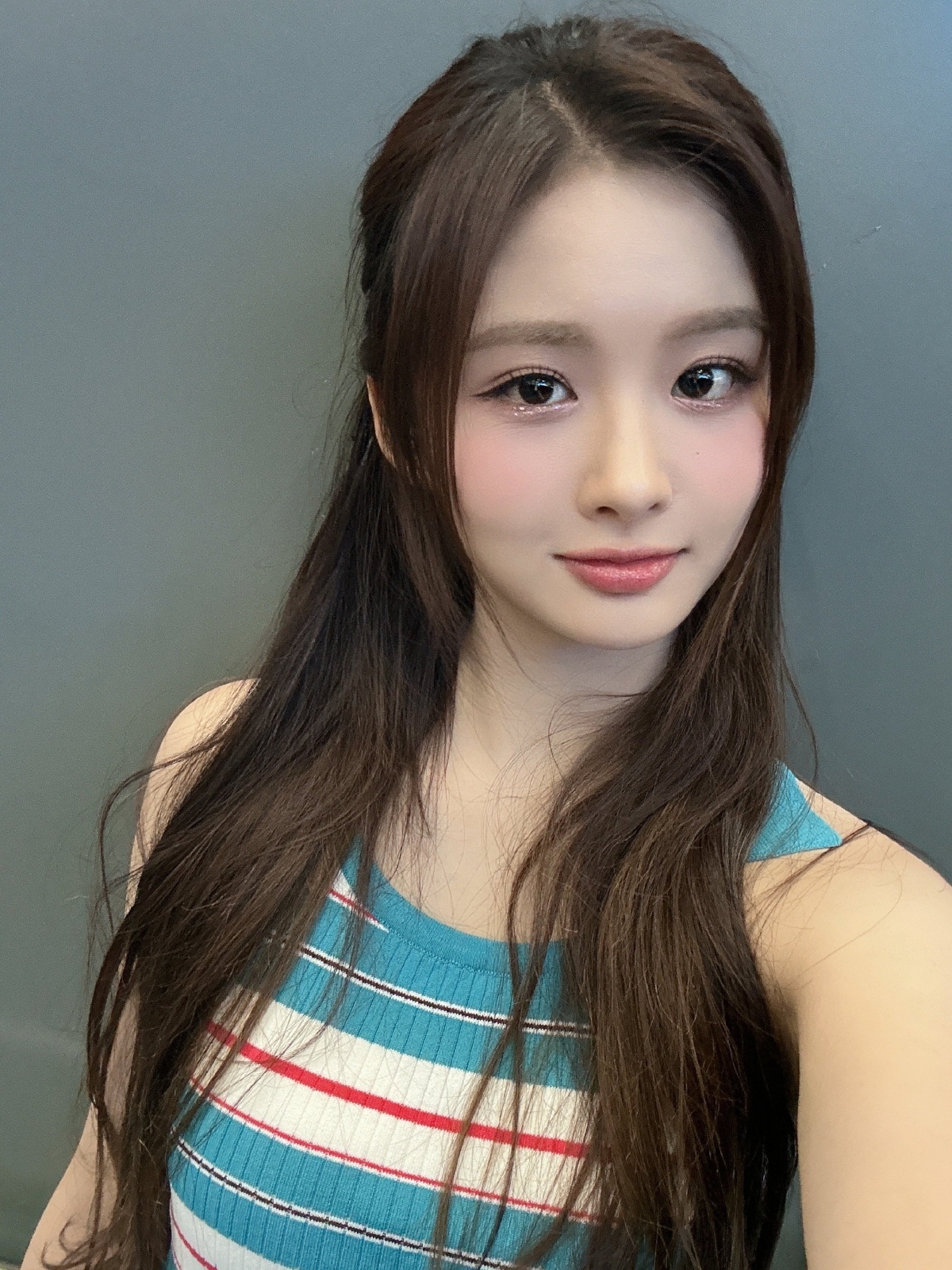 美女壁纸4k高清唯美_美女图片微信头像