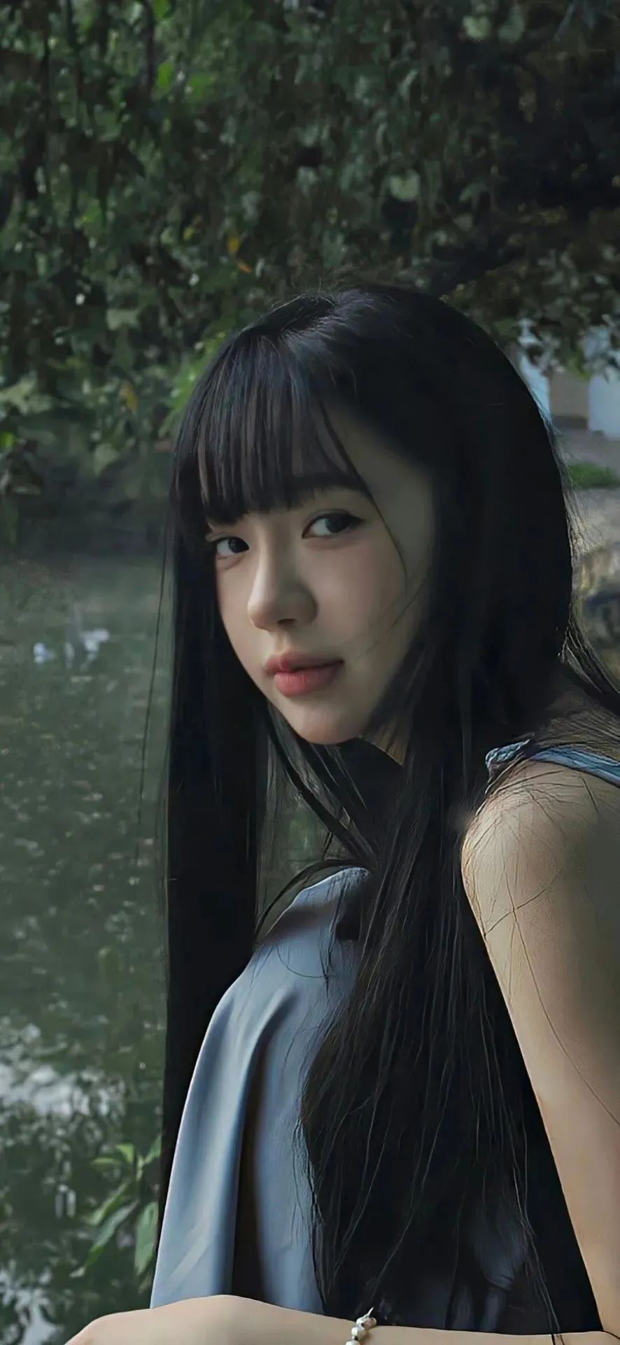 美女照片背影侧面唯美_美女照片头像真人图片