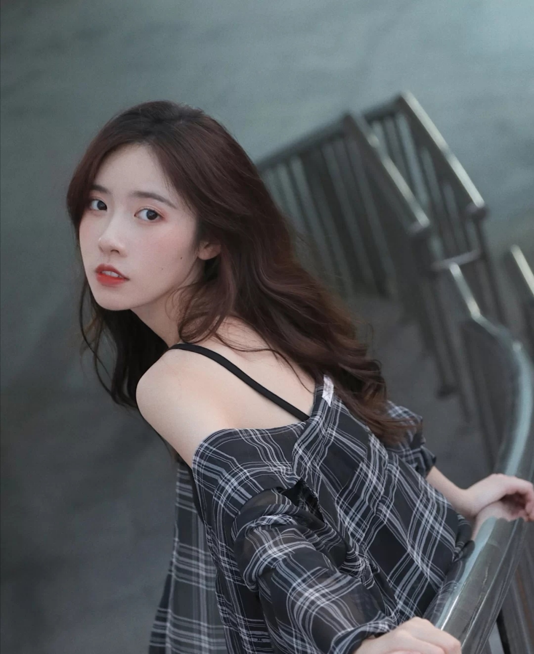 美女壁纸风景_美女壁纸女