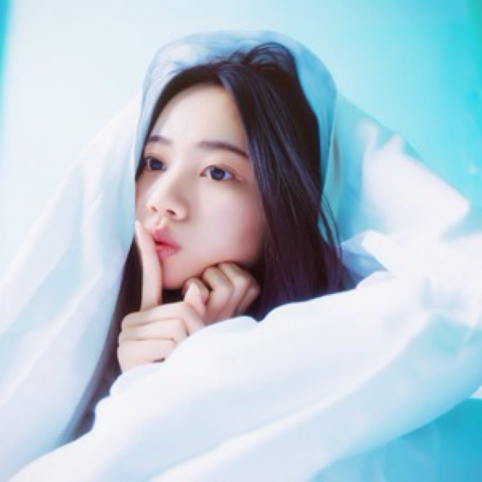 美女照片手机挡脸头像_美女头像真人