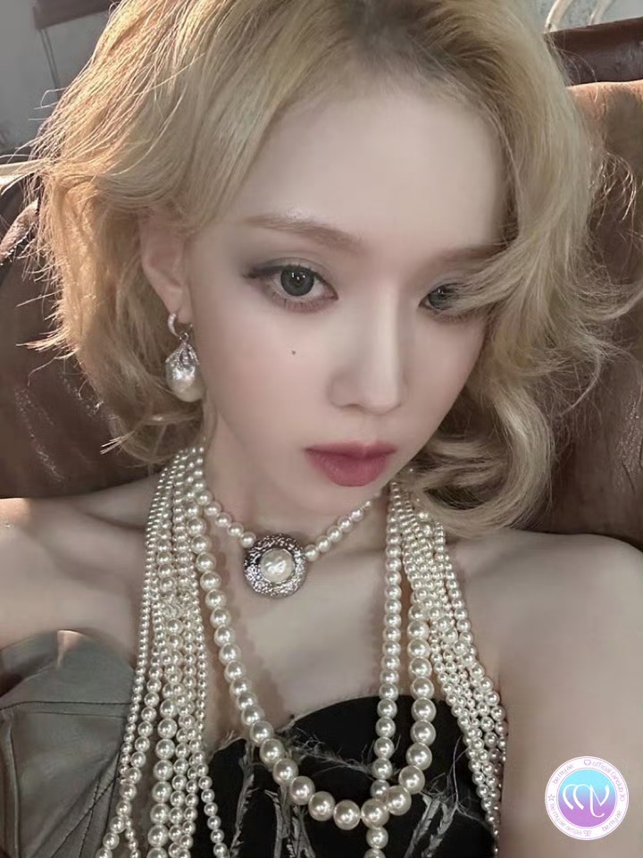 美女头像真人_美女自拍
