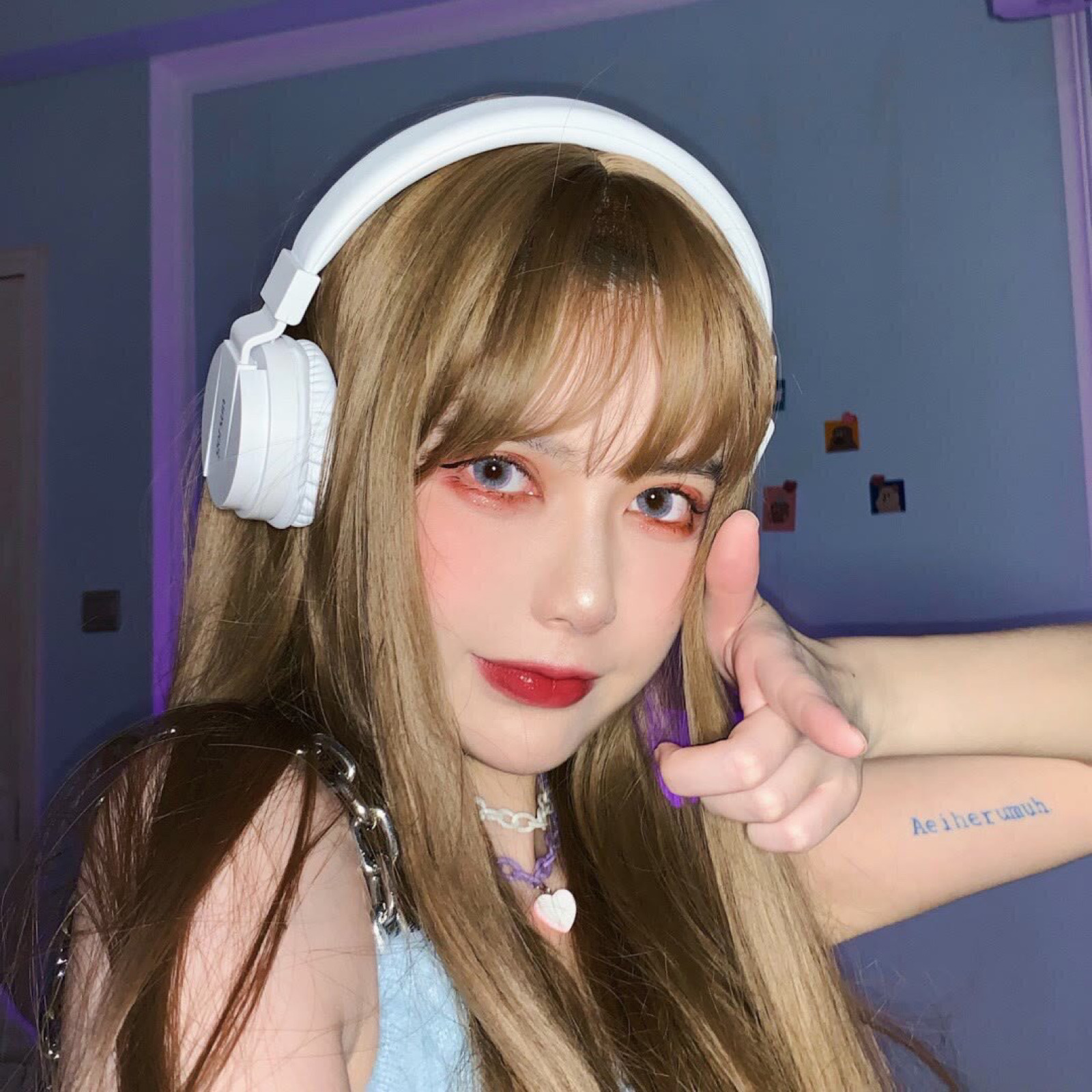 美女头像真人_美女壁纸
