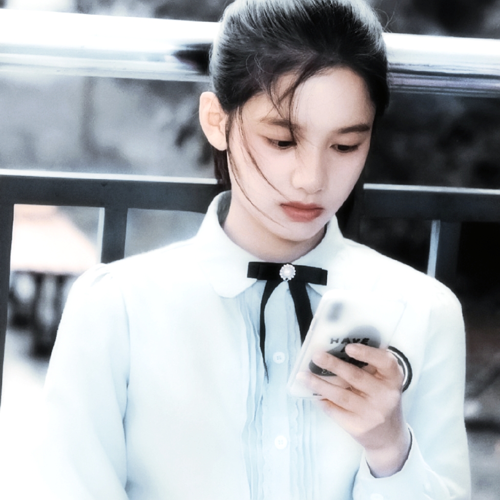 美女高雅造型_美女头像甜美卡通