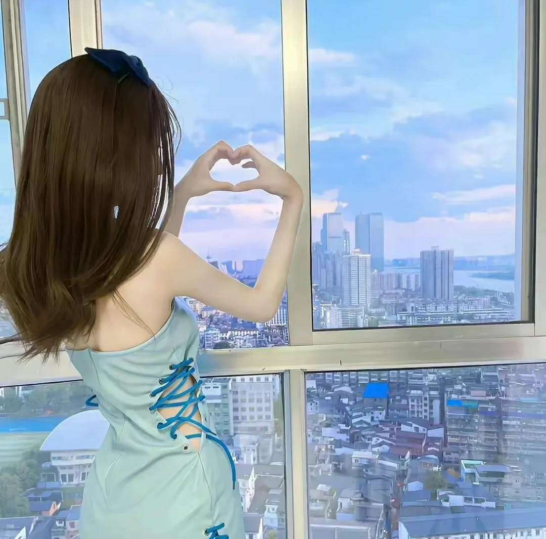 美女头像真人_美女图片微信头像
