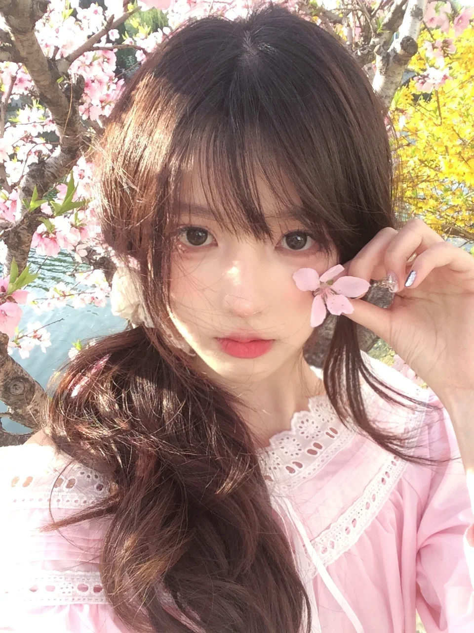 今日份超可爱女生头像来了小红书_美女头像真人可爱
