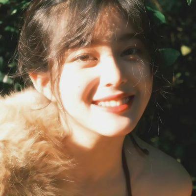 墨茨收集女头真人头像_美女照片