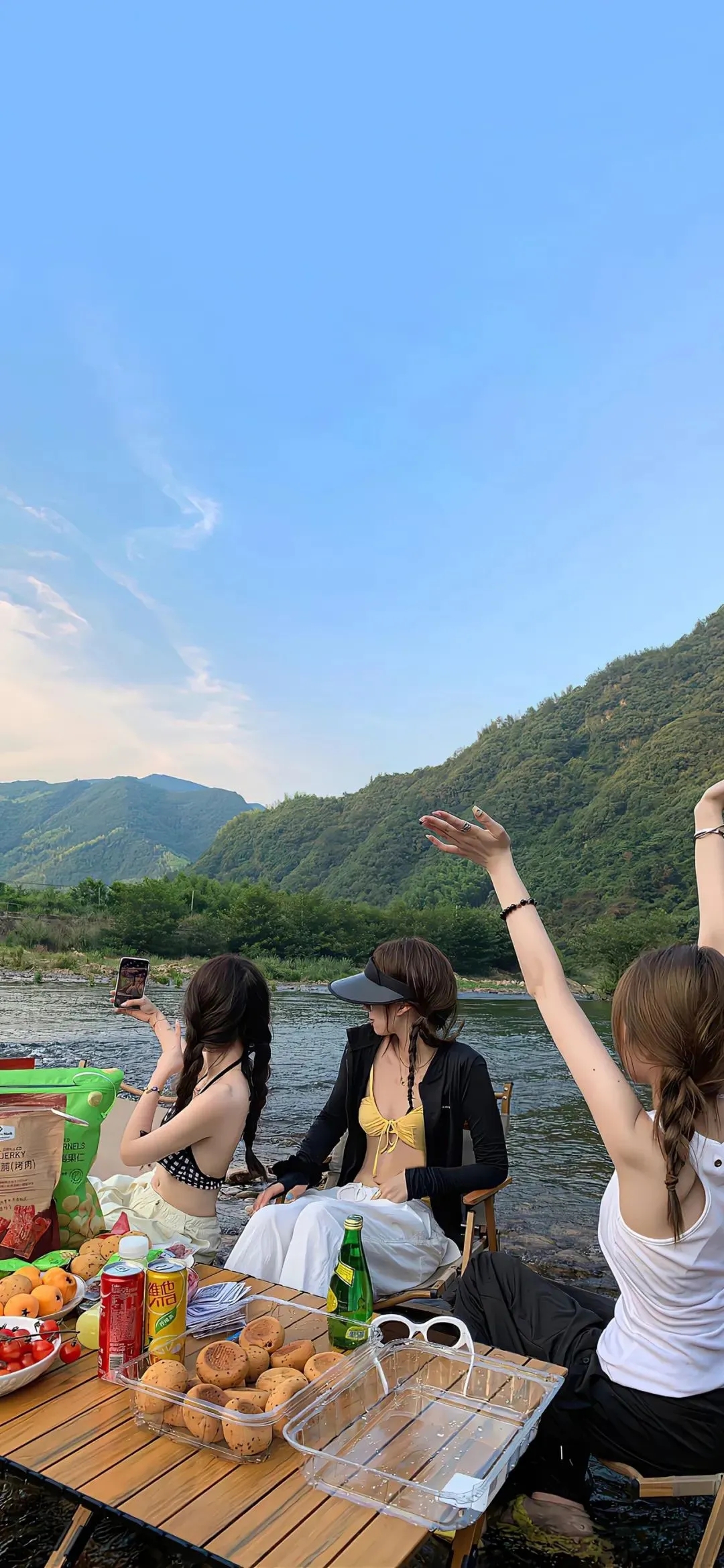 美女头像真人背影_美女头像真人头像高清