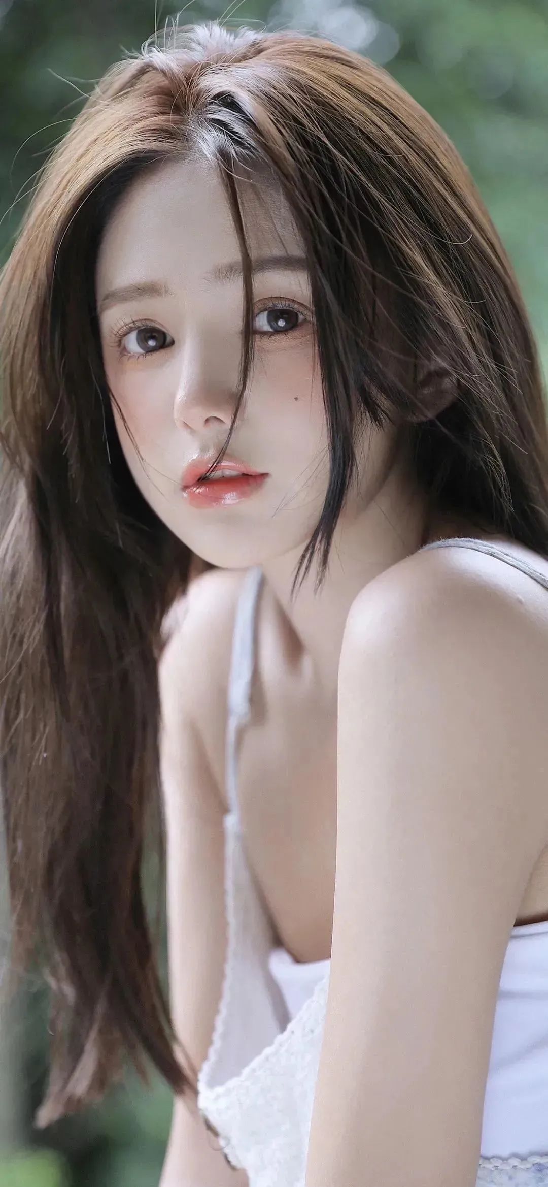 美女壁纸_美女高雅造型