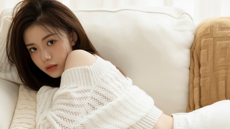 高清美女壁纸_美女照片