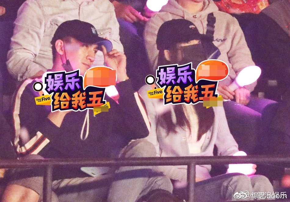 美女自拍背影微信头像_美女照片