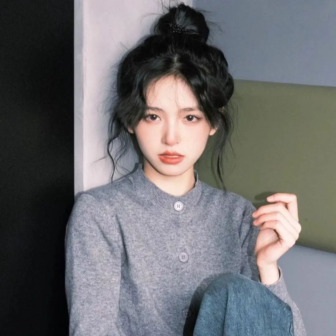 美女壁纸锁屏_美女自拍
