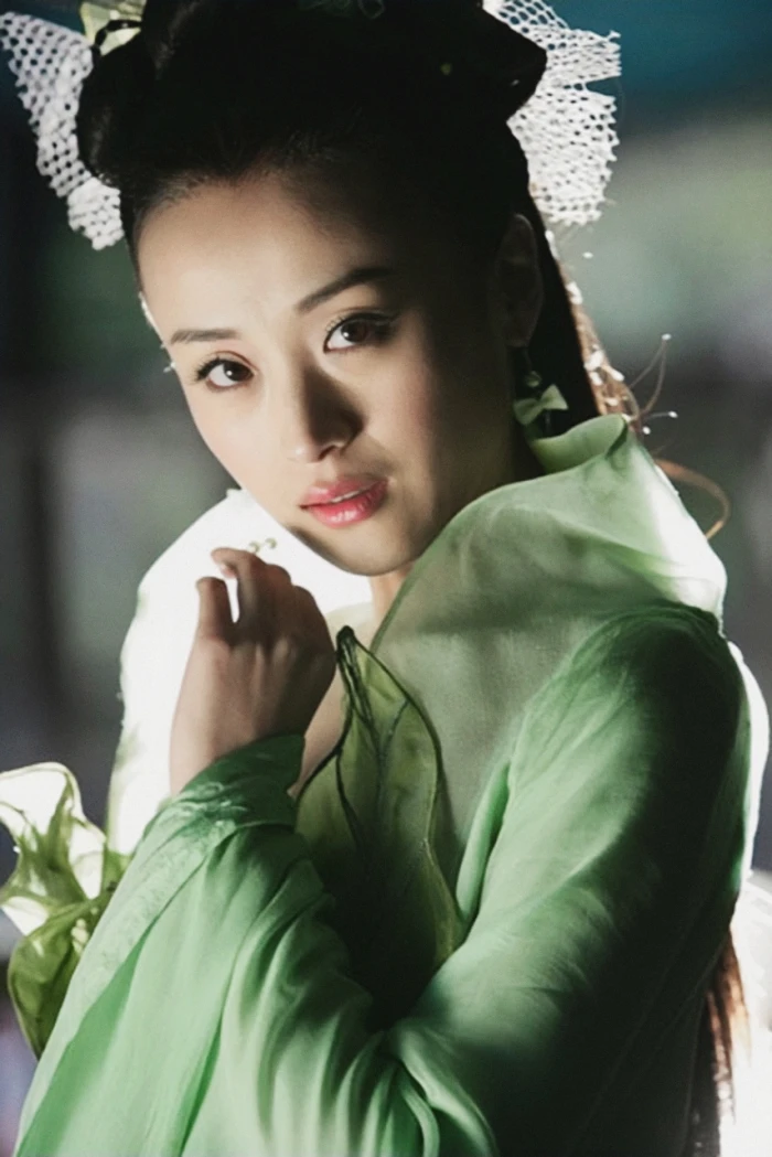 美女壁纸手机壁纸_美女头像真人背影