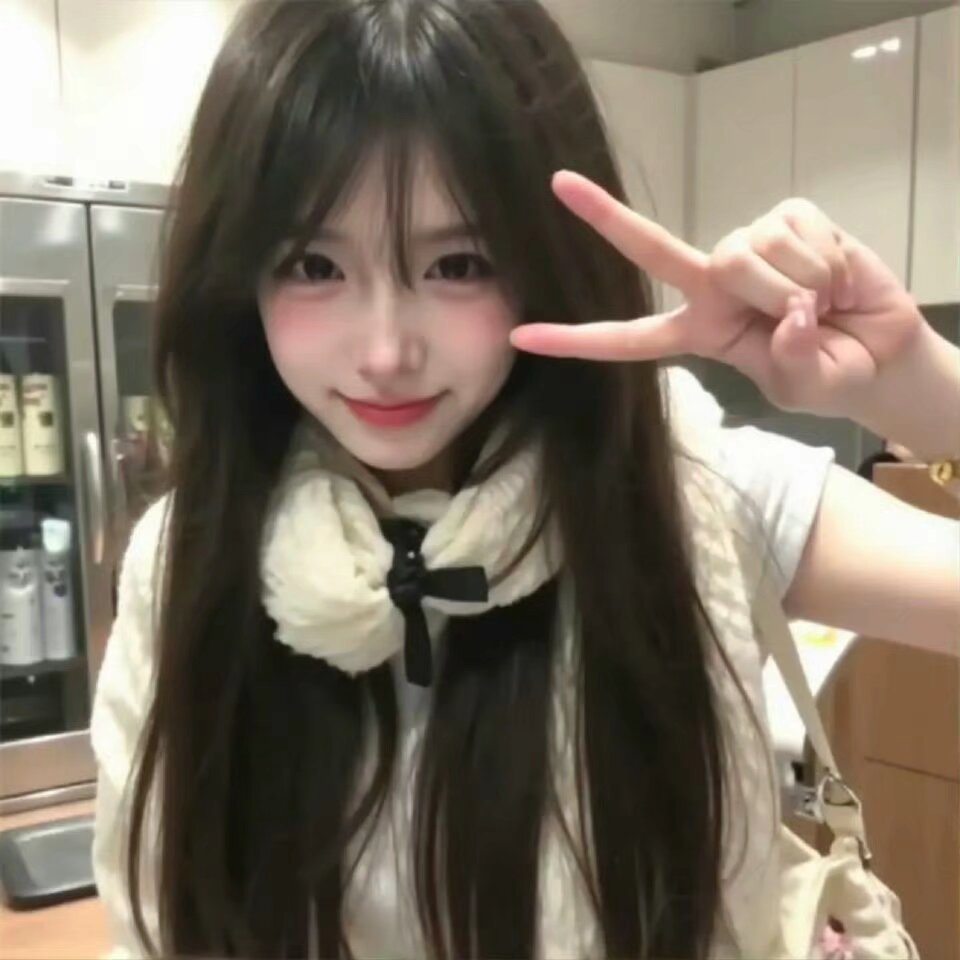 绝美女头真人女生头像_美女壁纸