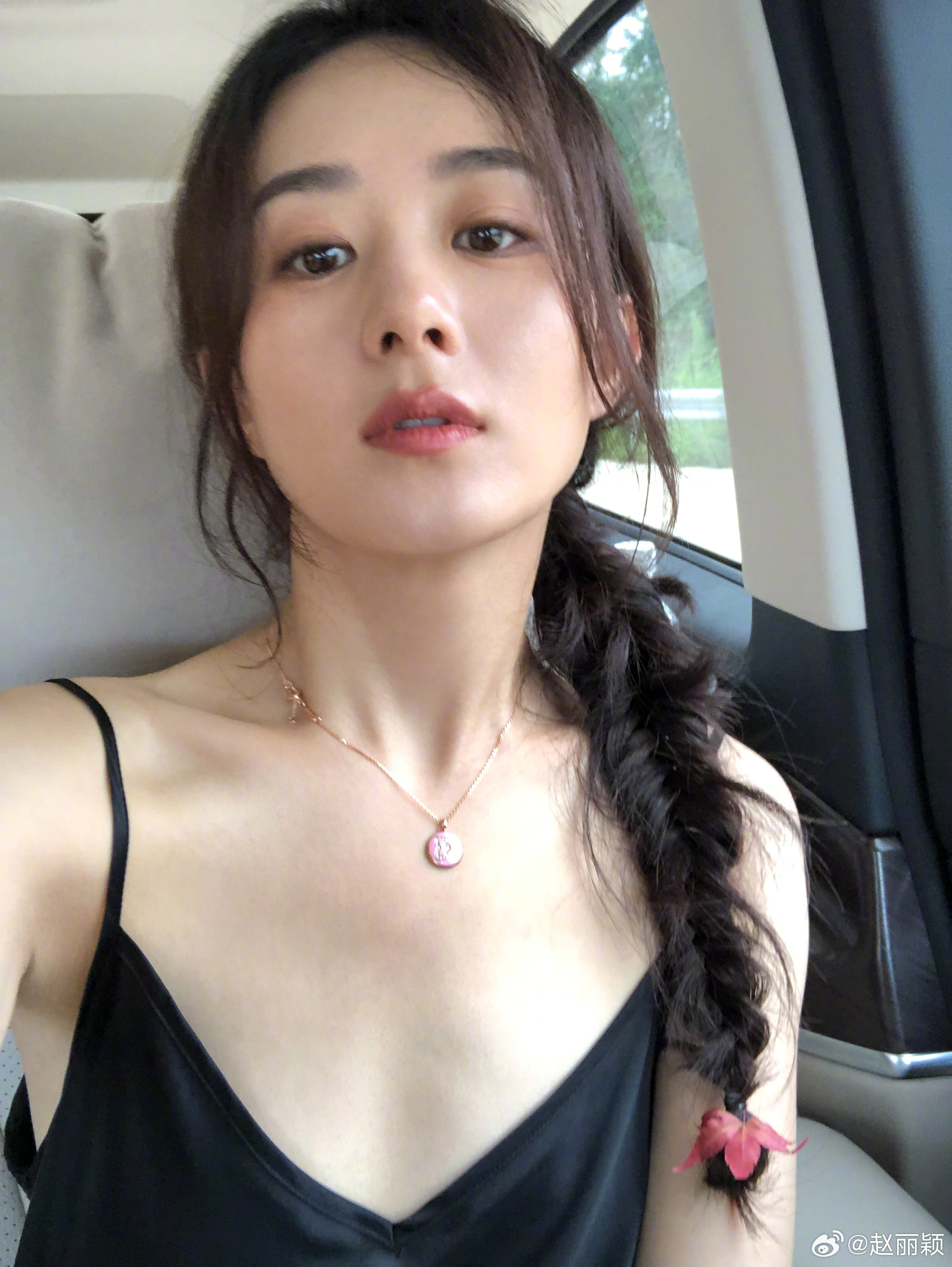 站在风口猪都能飞上天今日头条_美女自拍