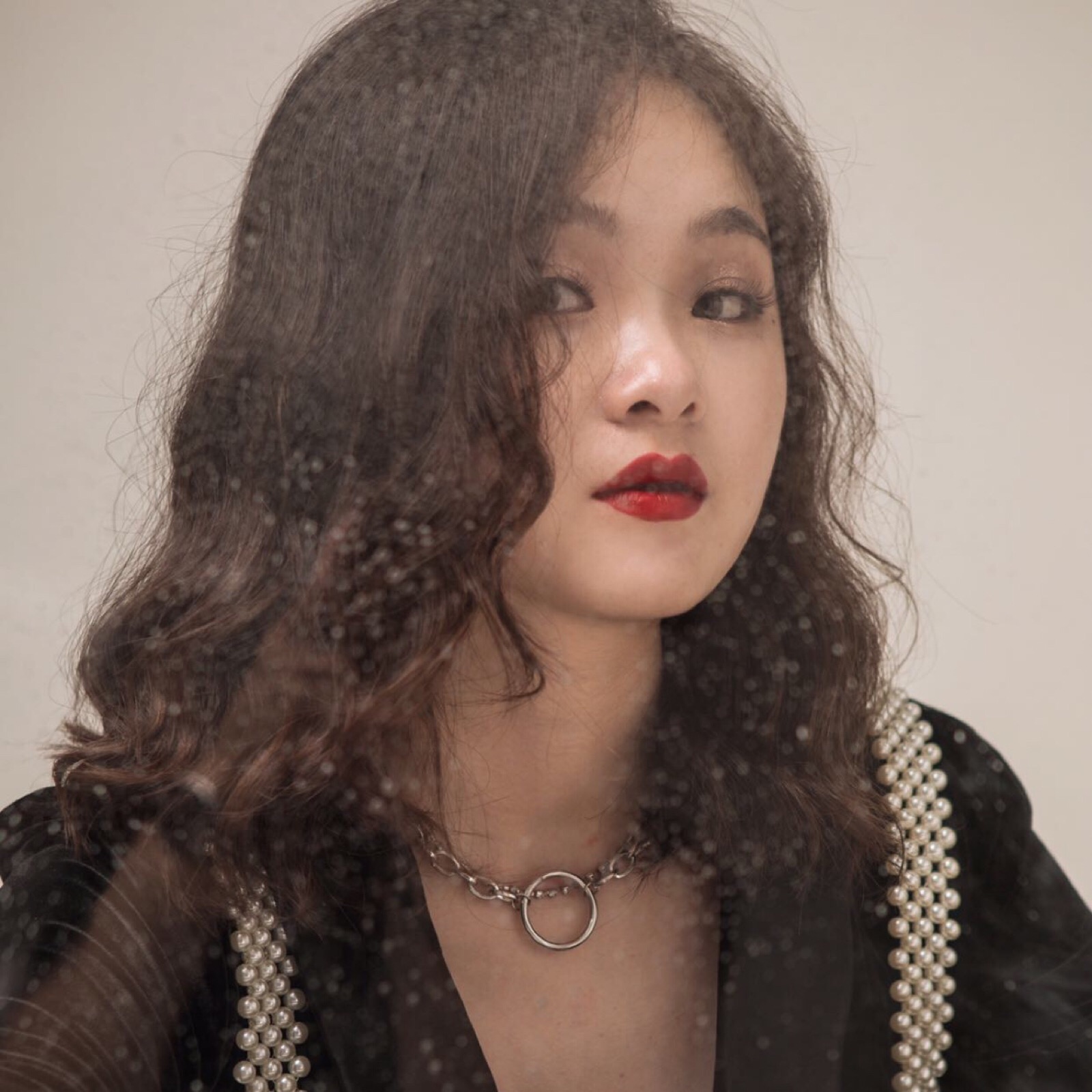 黑袍纠察队第三季美女照片。