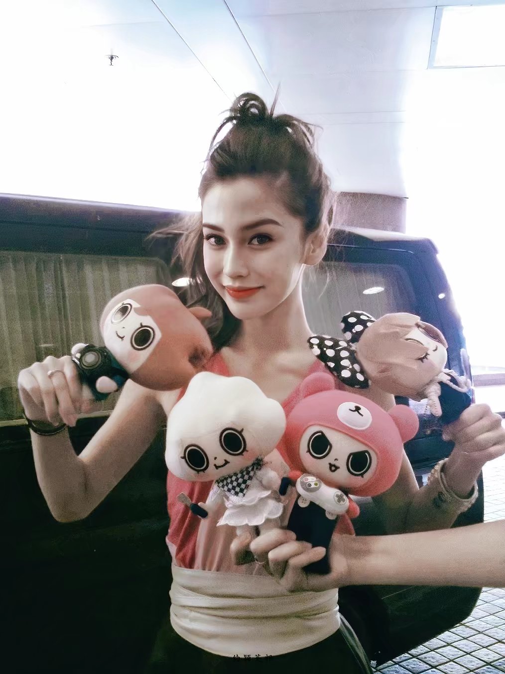 斗罗之最强明尊美女照片背影侧面