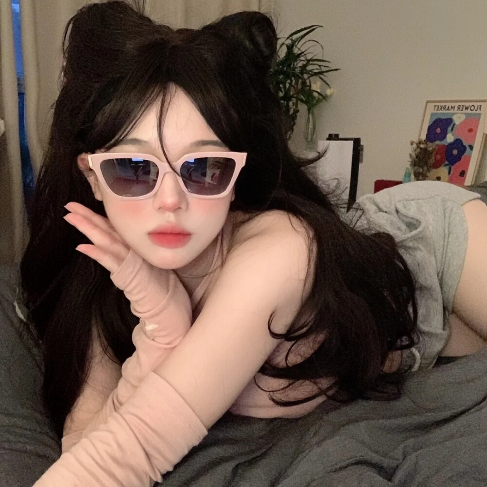 找到了甜妹天菜滤镜选哪张做头像好看_美女头像