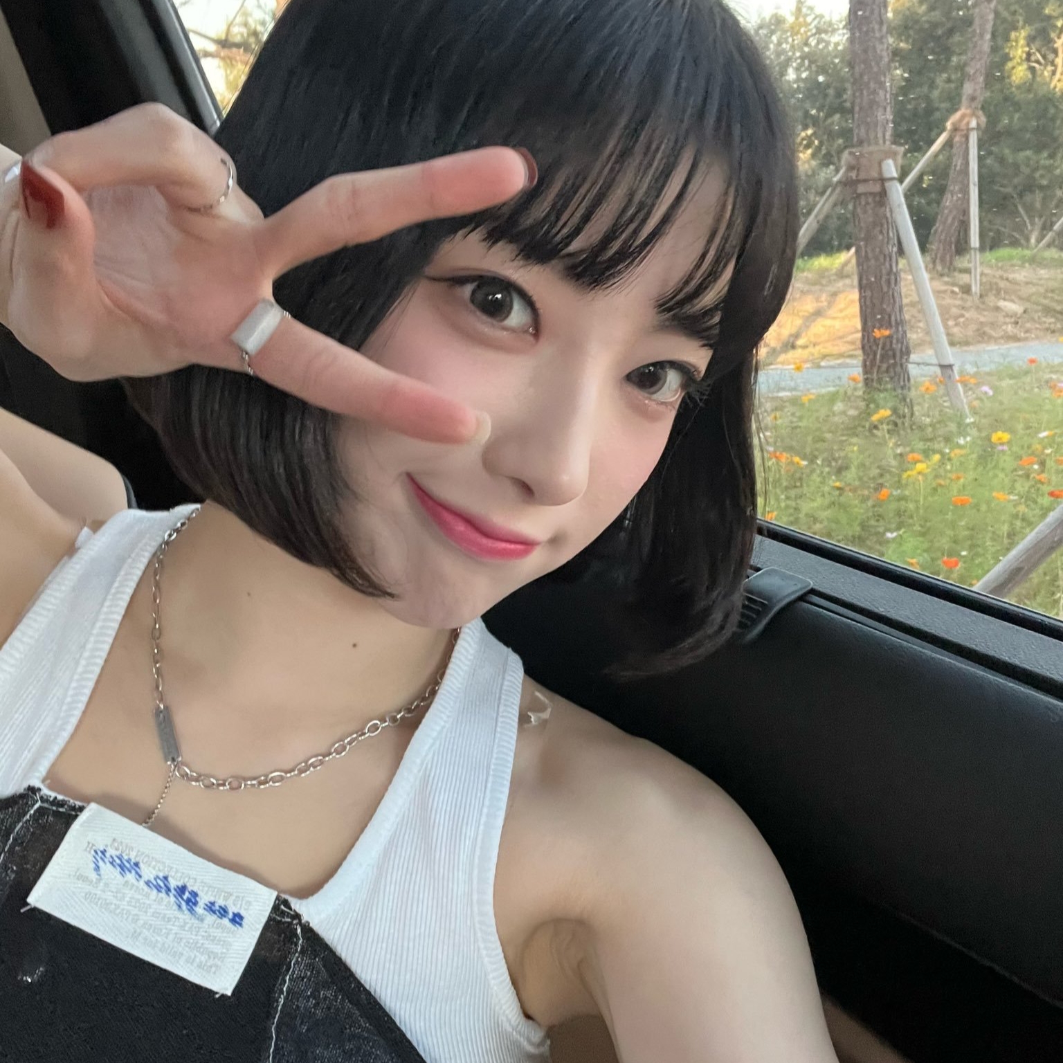 狠狠色丁香婷婷综合纹身男草留学生美女头像真人