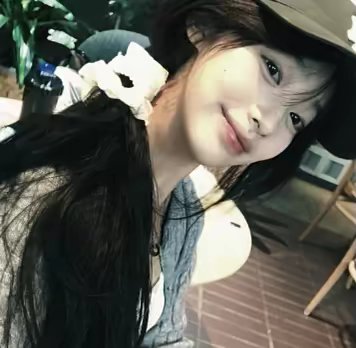 快手70万粉丝美女图片微信头像