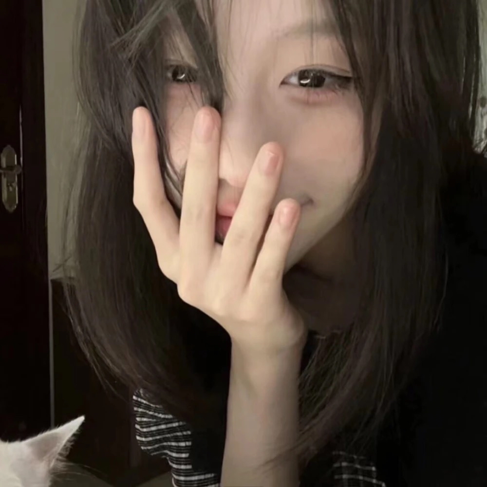 美女壁纸图片2025最新款_美女壁纸锁屏