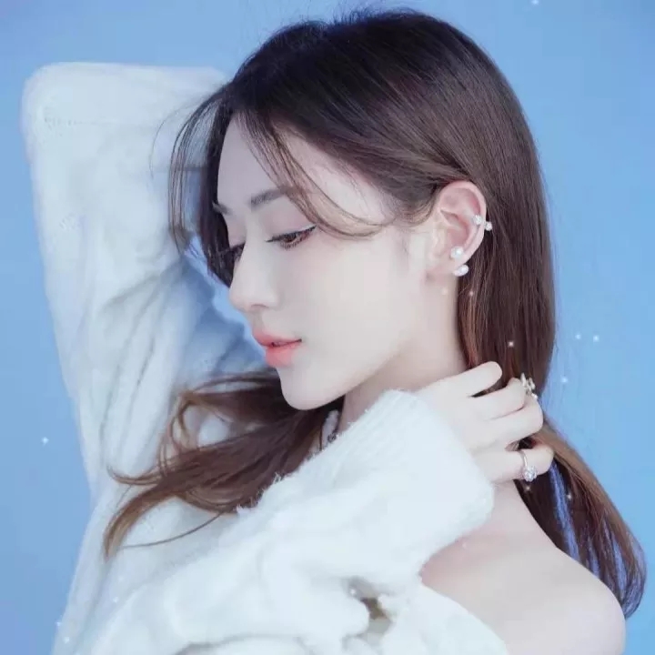 美女照片游泳写真壁纸_美女照片性格