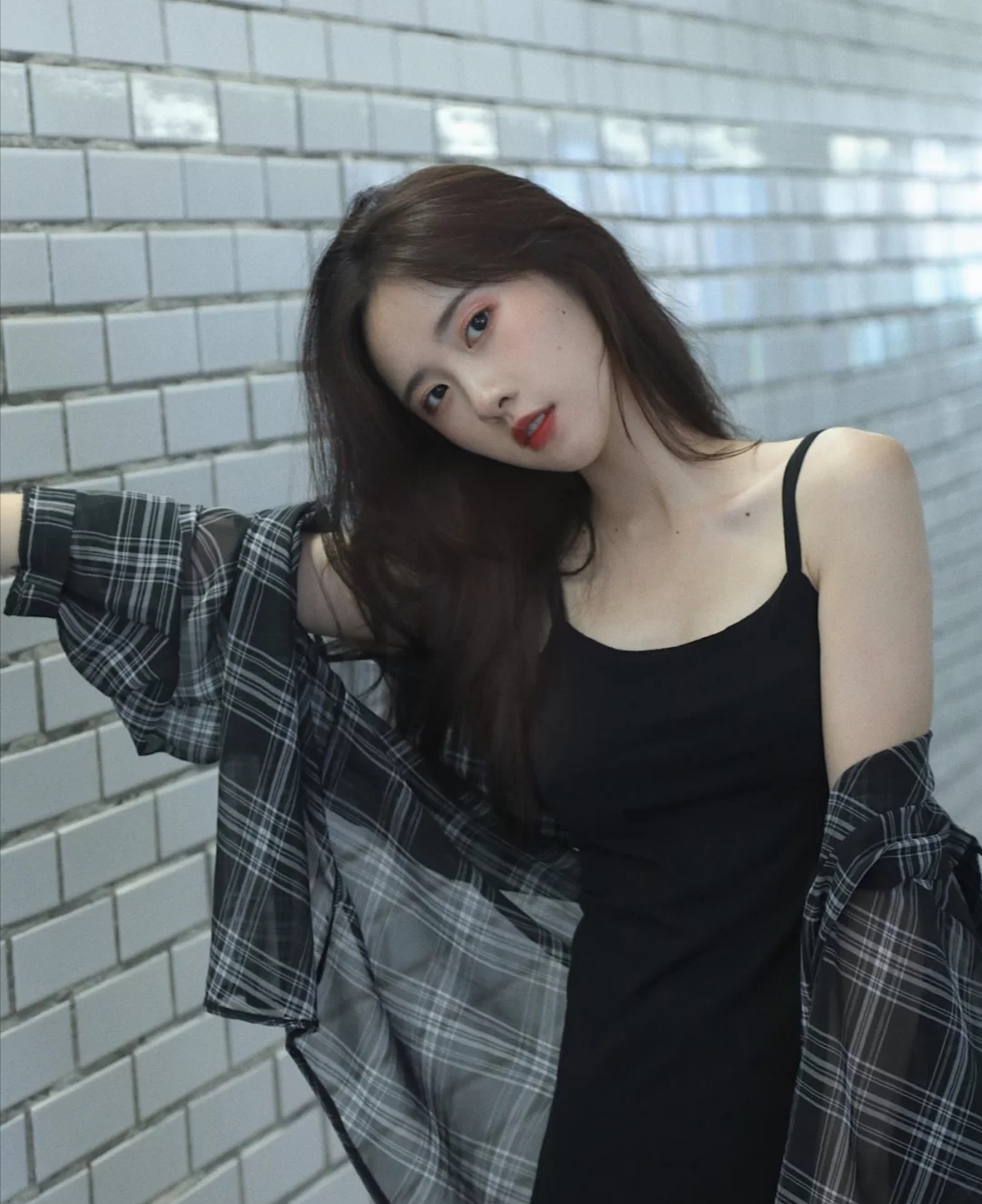 美女照片头像真人图片_美女自拍