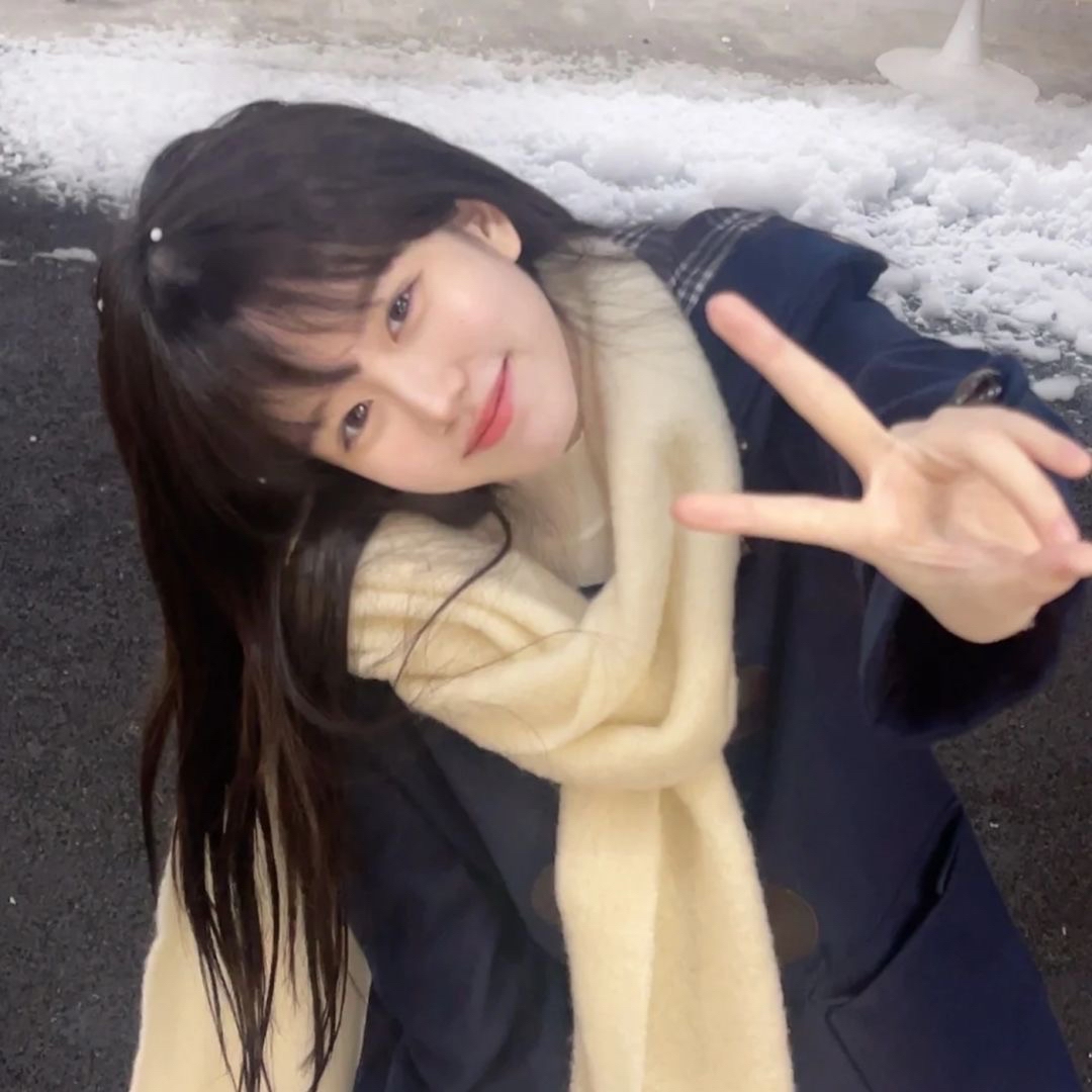 美女照片真人图片背面_美女照片背影侧面唯美