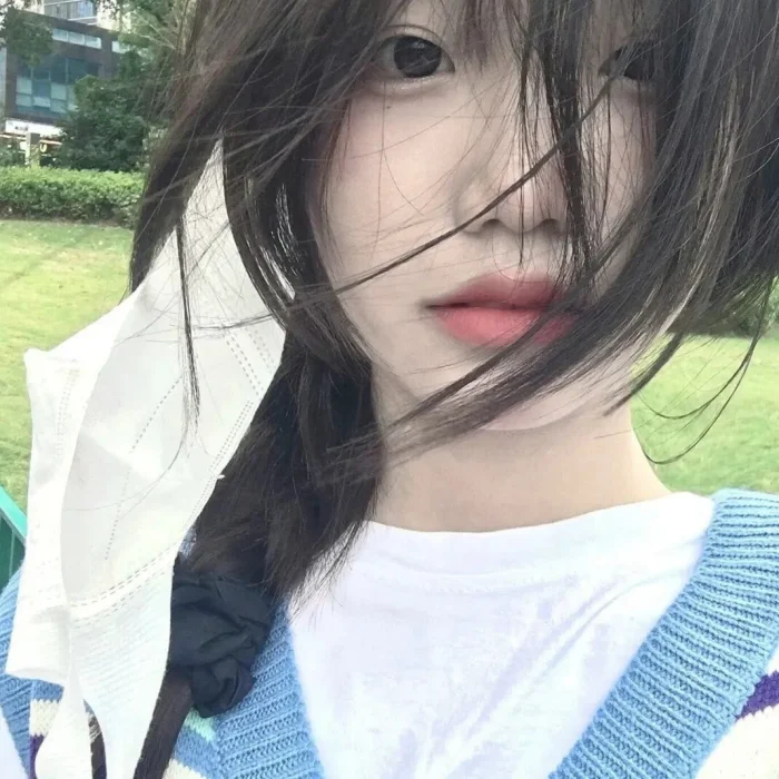 美女头像真人头像高冷_美女头像可爱霸气高冷
