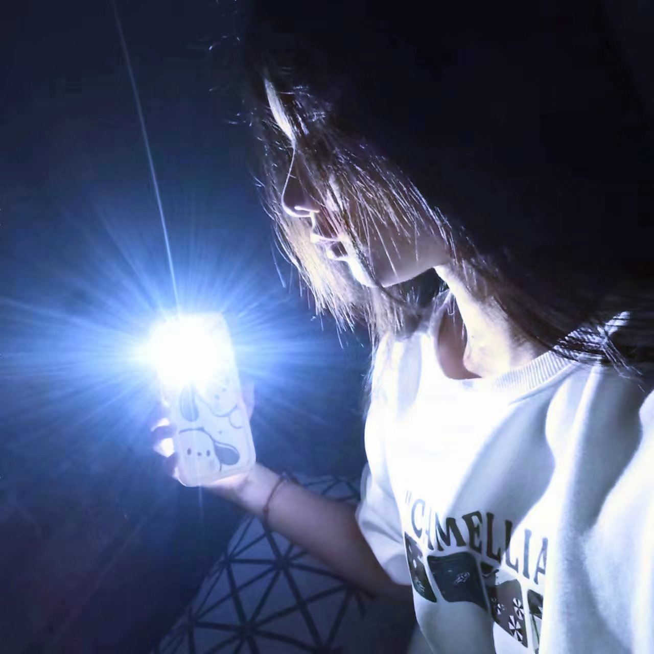 美女照片游泳写真素材_美女头像