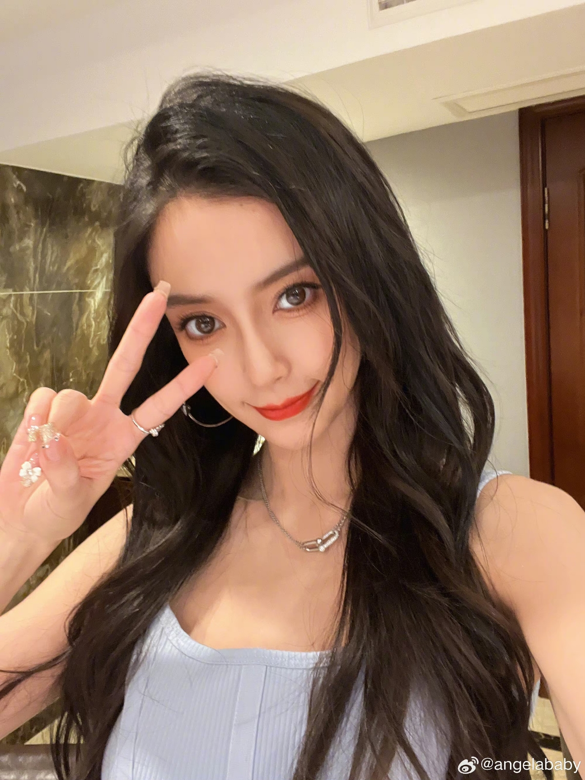 美女照片app_美女照片。