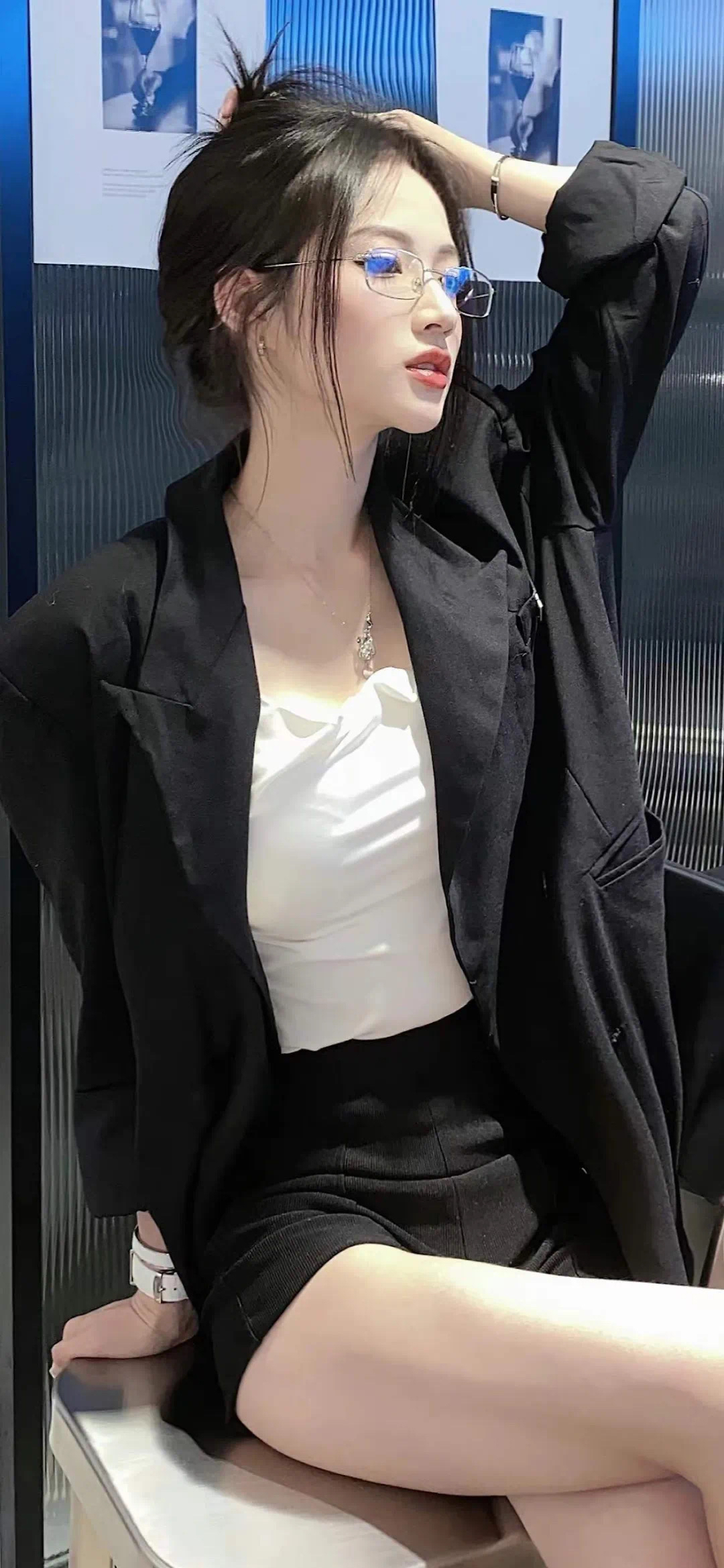 美女图片微信头像_美女壁纸手机壁纸高清