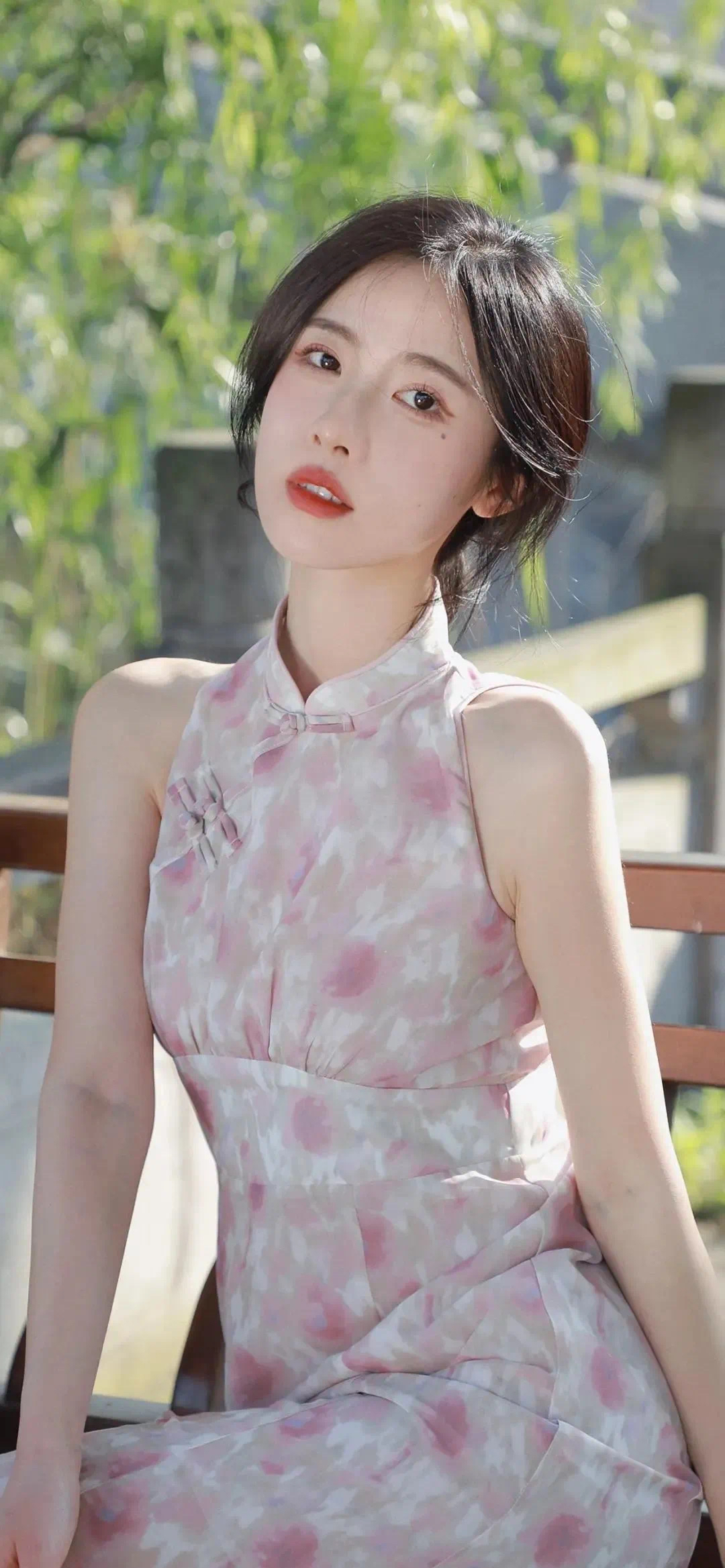 美女照片游泳中国_美女照片app