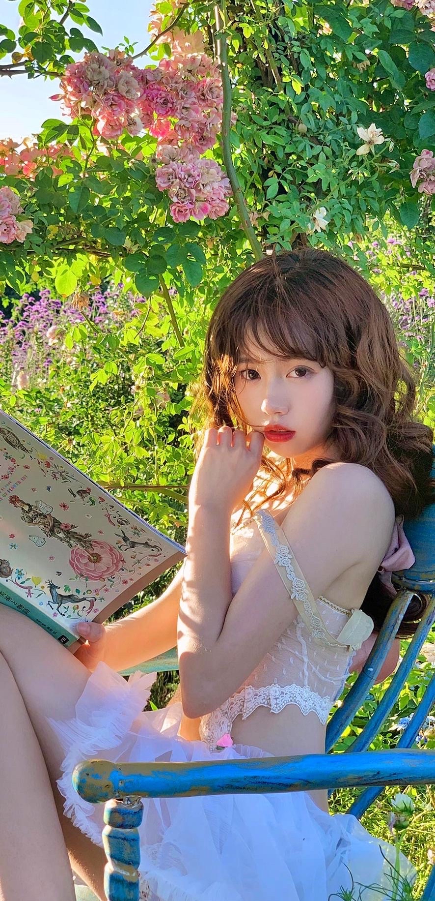美女头像甜美_美女壁纸女