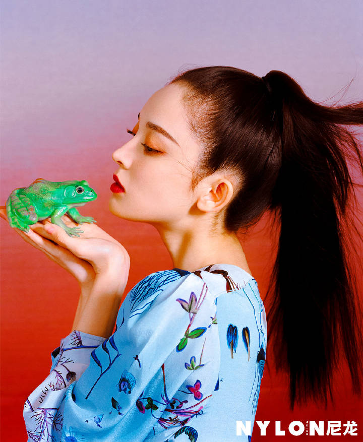 美女壁纸桌面免费_美女头像甜美头像气质