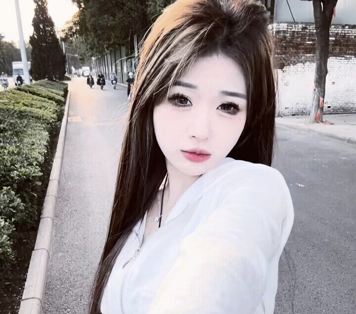美女图片微信头像真人_美女图片微信头像侧脸