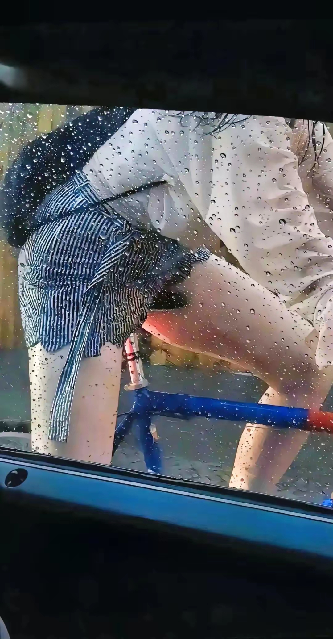 美女头像真人_美女图片微信头像真人背影