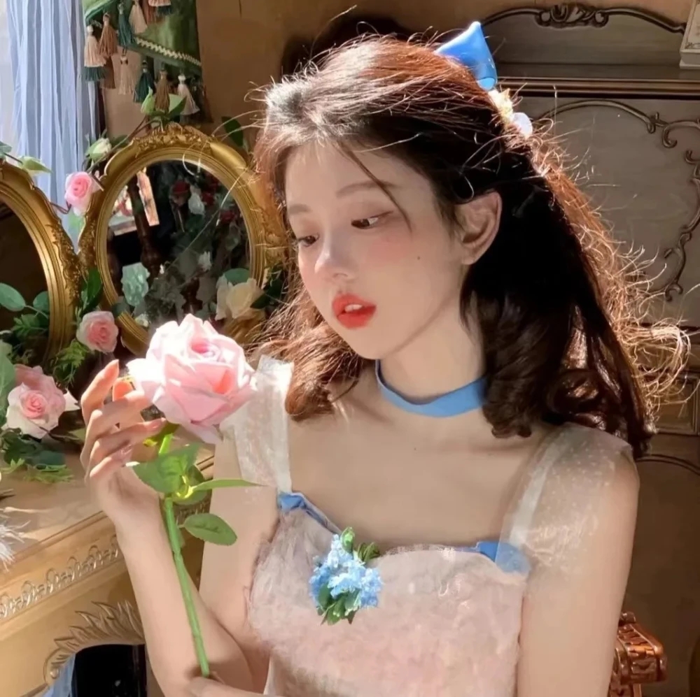 美女照片头像_美女照片侧脸好看头像