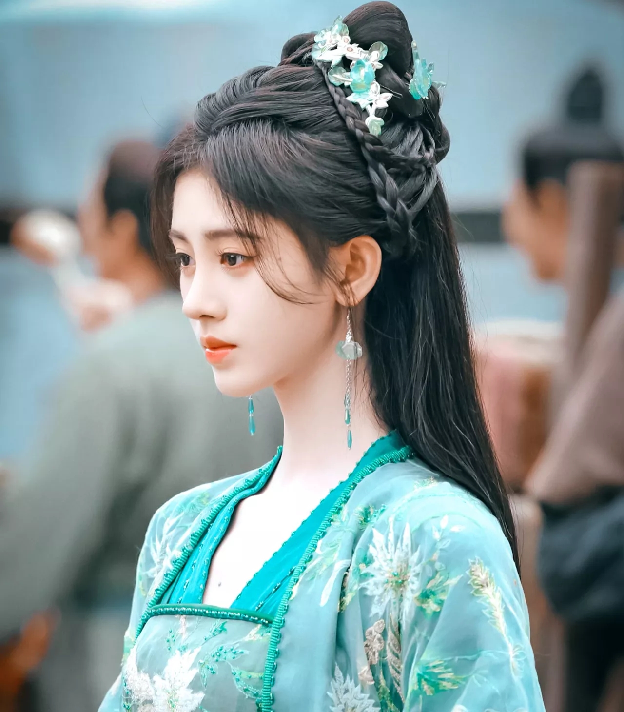 美女头像真人头像高冷_美女图片微信头像背影高清