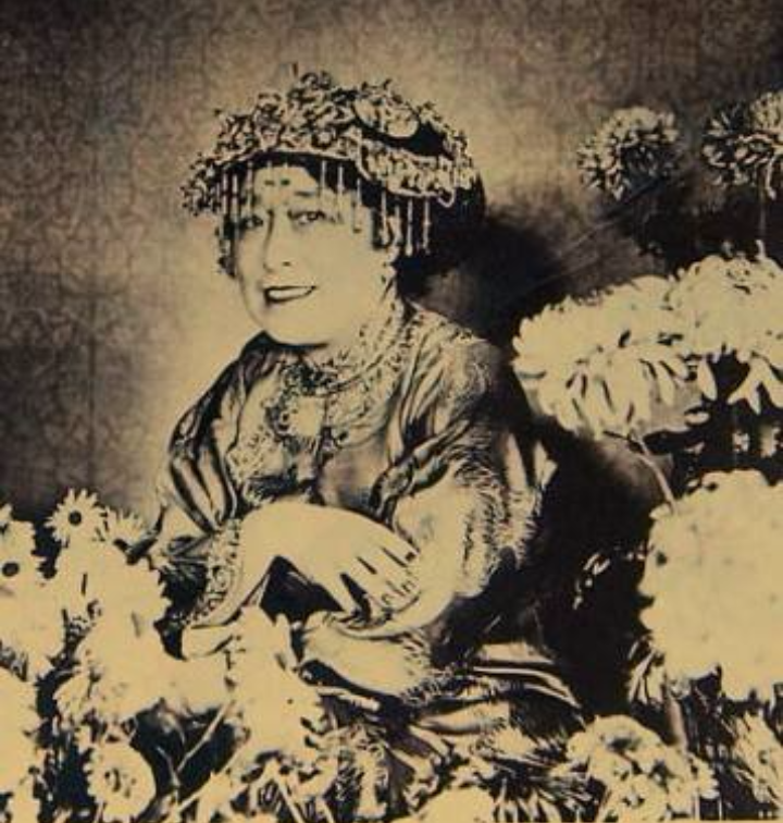 美女头像真人侧脸_美女头像真人甜美