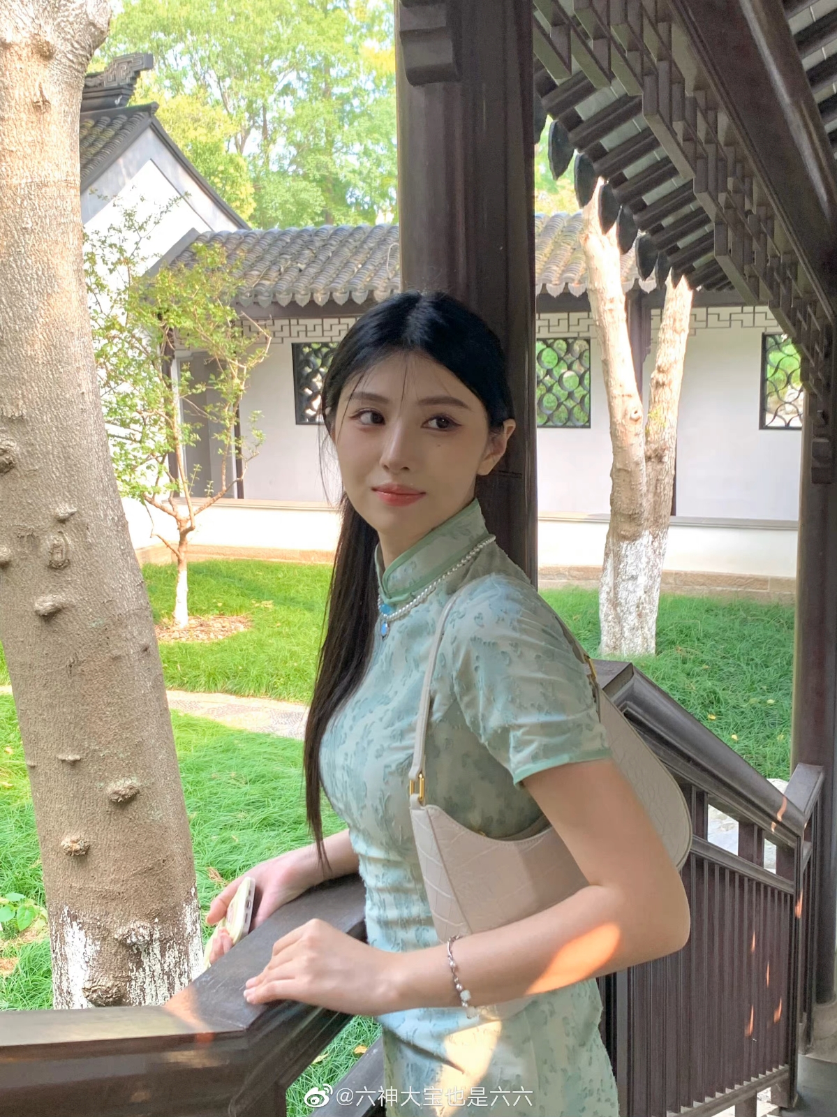 美女头像真人_美女壁纸