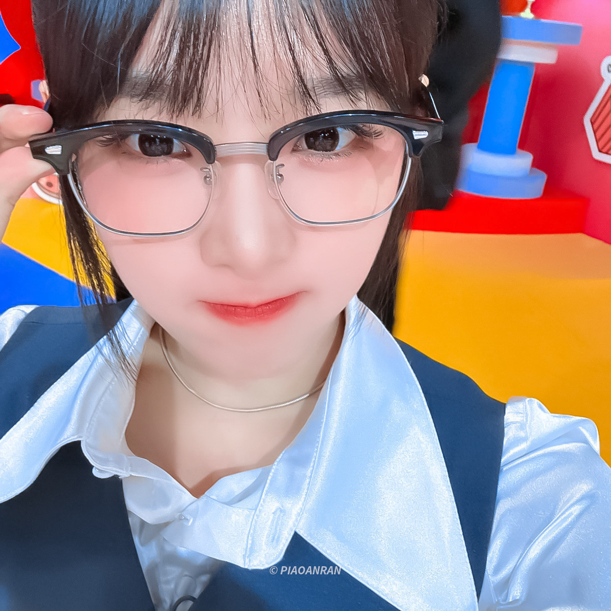 美女图片微信头像真人_美女头像