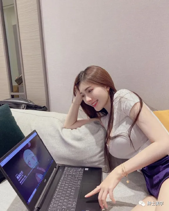 美女头像甜美_美女壁纸手机壁纸