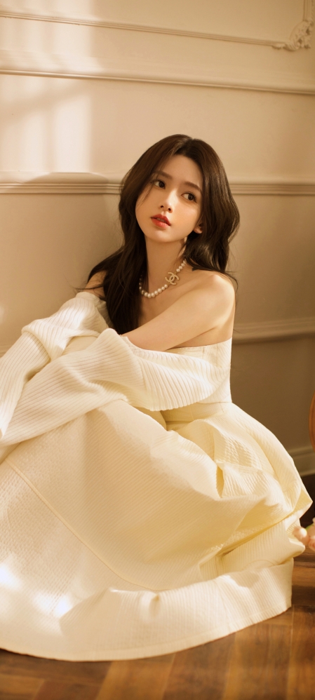 美女壁纸全面屏手机壁纸_美女头像真人可爱